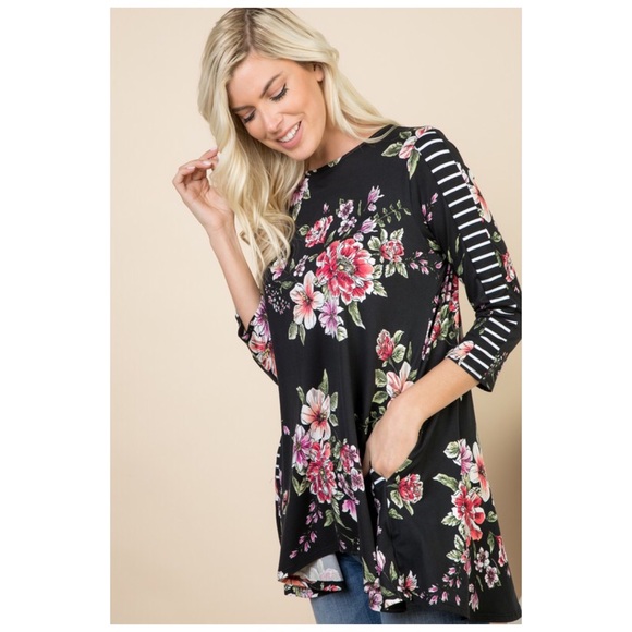 Black Floral 3/4 Sleeve Plus Soft Pocket Tunic! - Picture 8 of 16